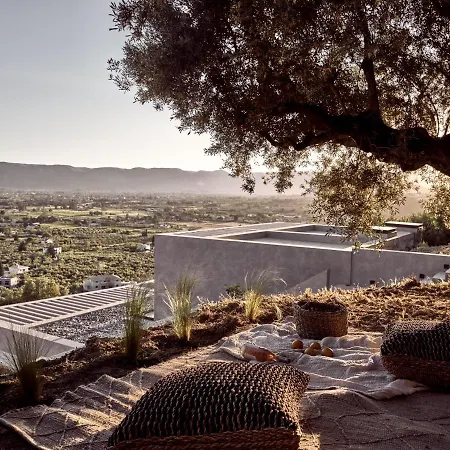 Βίλα Alpha - A Leading Luxury Villa! *