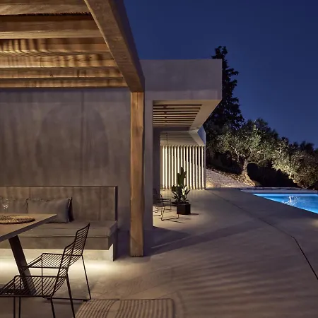 Βίλα Alpha - A Leading Luxury Villa! *